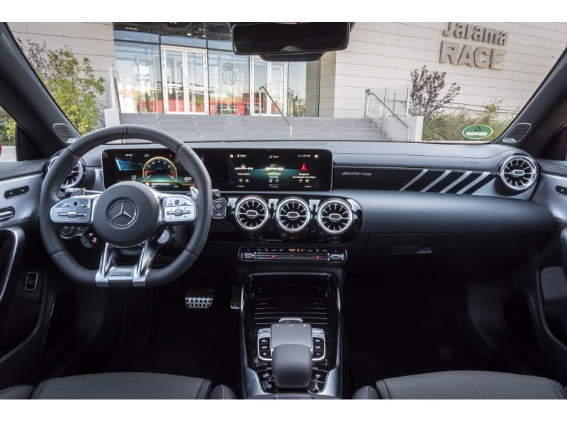 Mercedes-Benz CLA (2019) AMG 45 - 08.01.2021