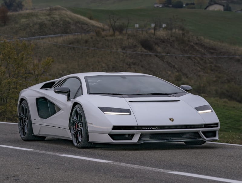 Lamborghini Countach (2022) LPI 800-4 - 09.01.2025