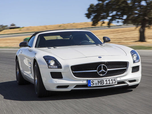 Mercedes-Benz SLS (2011) - 24.10.2013