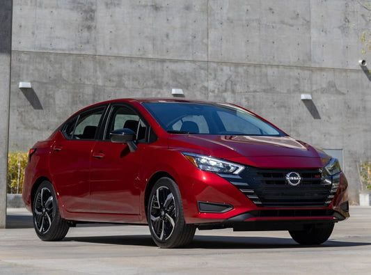 Nissan Versa (2023) S - 25.09.2023