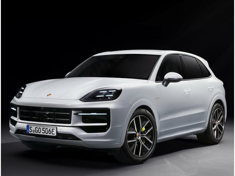 Porsche Cayenne (2023) SUV Sport Package - 09.02.2024