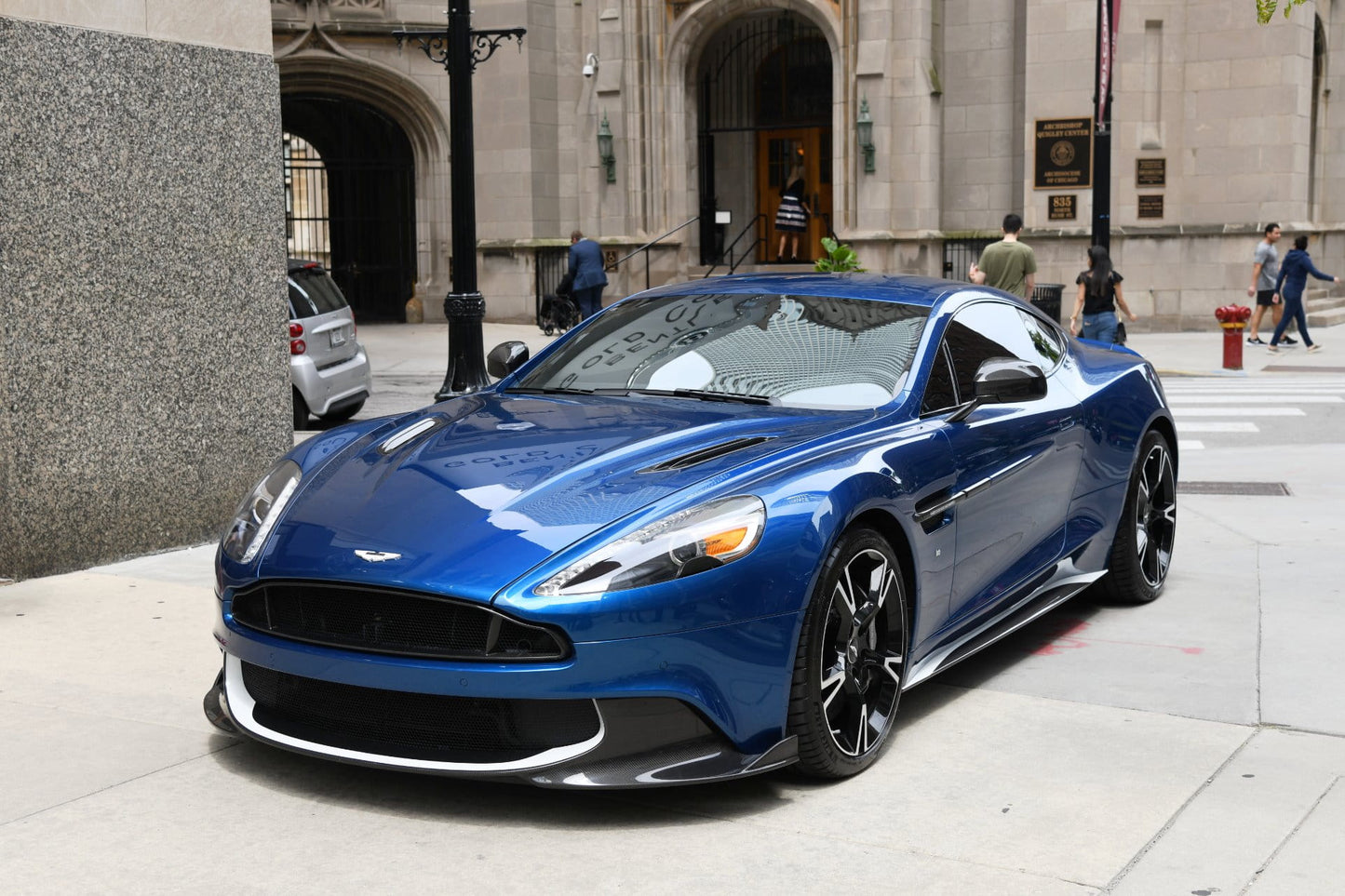 Aston Martin Vanquish S (2018) - 17.07.2020