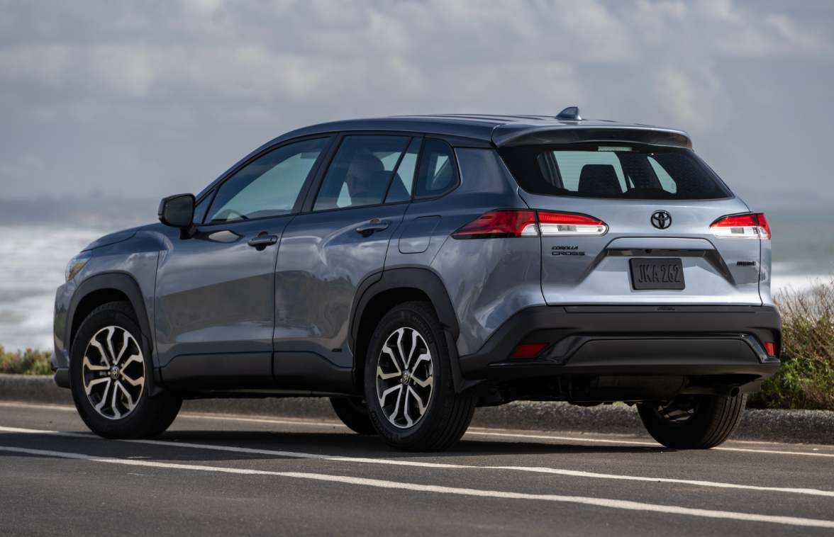 Toyota Corolla Cross (2023) Hybrid - 27.11.2023