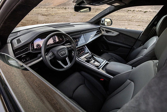 Folia ochronna PPF do wnętrza Audi Q8 (2019) S-line  дерево – formatki (zestaw)