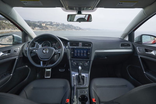 Volkswagen Golf R-line (2018)  - 10.12.2022