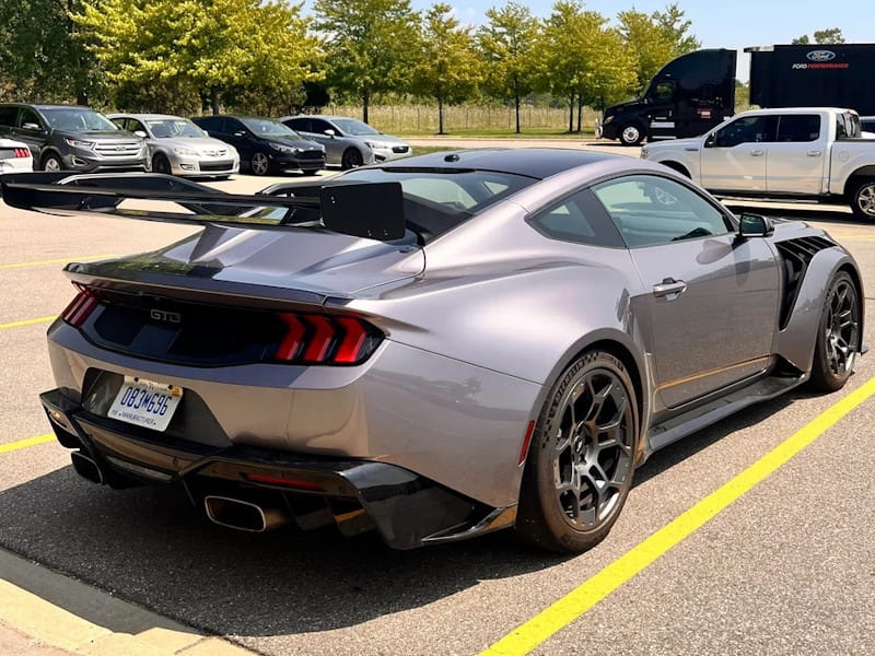 Formatki PPF do karoserii Ford Mustang (2025) GTD – zestaw