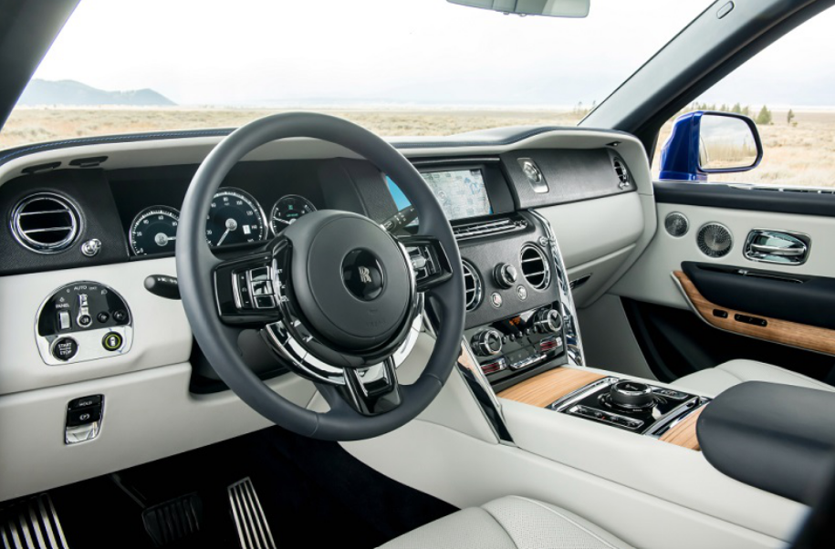 Rolls-Royce Cullinan (2018)  - 12.07.2020