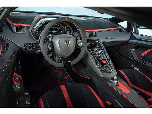 Lamborghini Aventador (2018)  - 07.05.2020