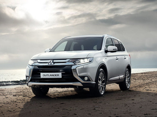 Formatki PPF do karoserii Mitsubishi Outlander (2015) – zestaw