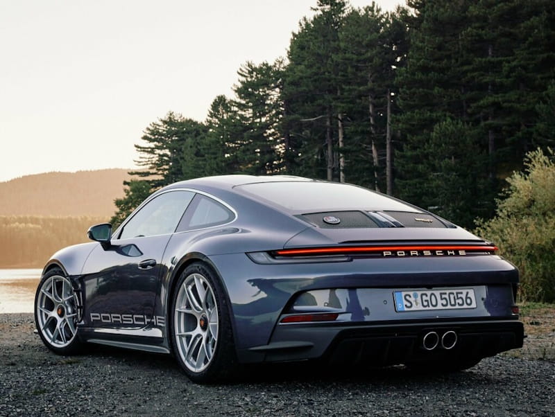 Formatki PPF do karoserii Porsche 911 (2023) ST – zestaw