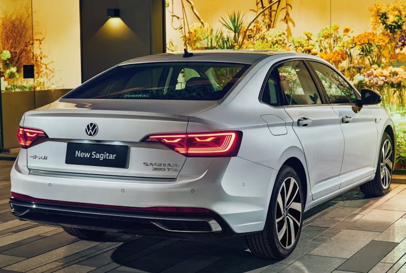 Formatki PPF do karoserii Volkswagen Sagitar (2022) – zestaw