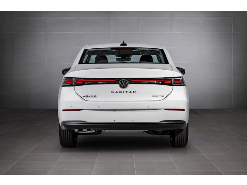 Formatki PPF do karoserii Volkswagen Sagitar (2025) L – zestaw