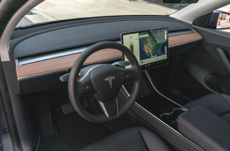 Tesla Model Y (2020) - 30.01.2021