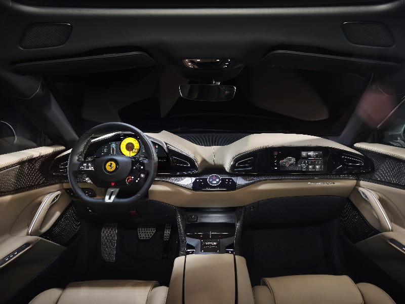 Ferrari Purosangue (2022)  - 26.12.2024