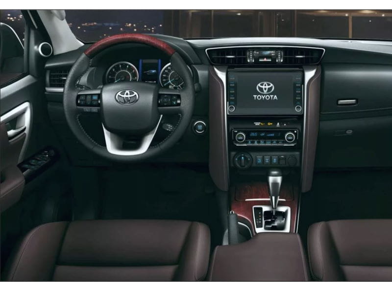 Toyota Fortuner (2020)  - 07.12.2020