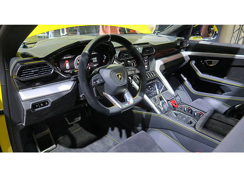 Lamborghini Urus (2018)  - 30.12.2019