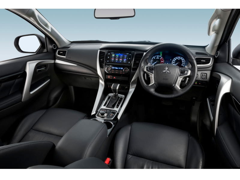 Mitsubishi Pajero Sport (2016)  – 01.02.2019