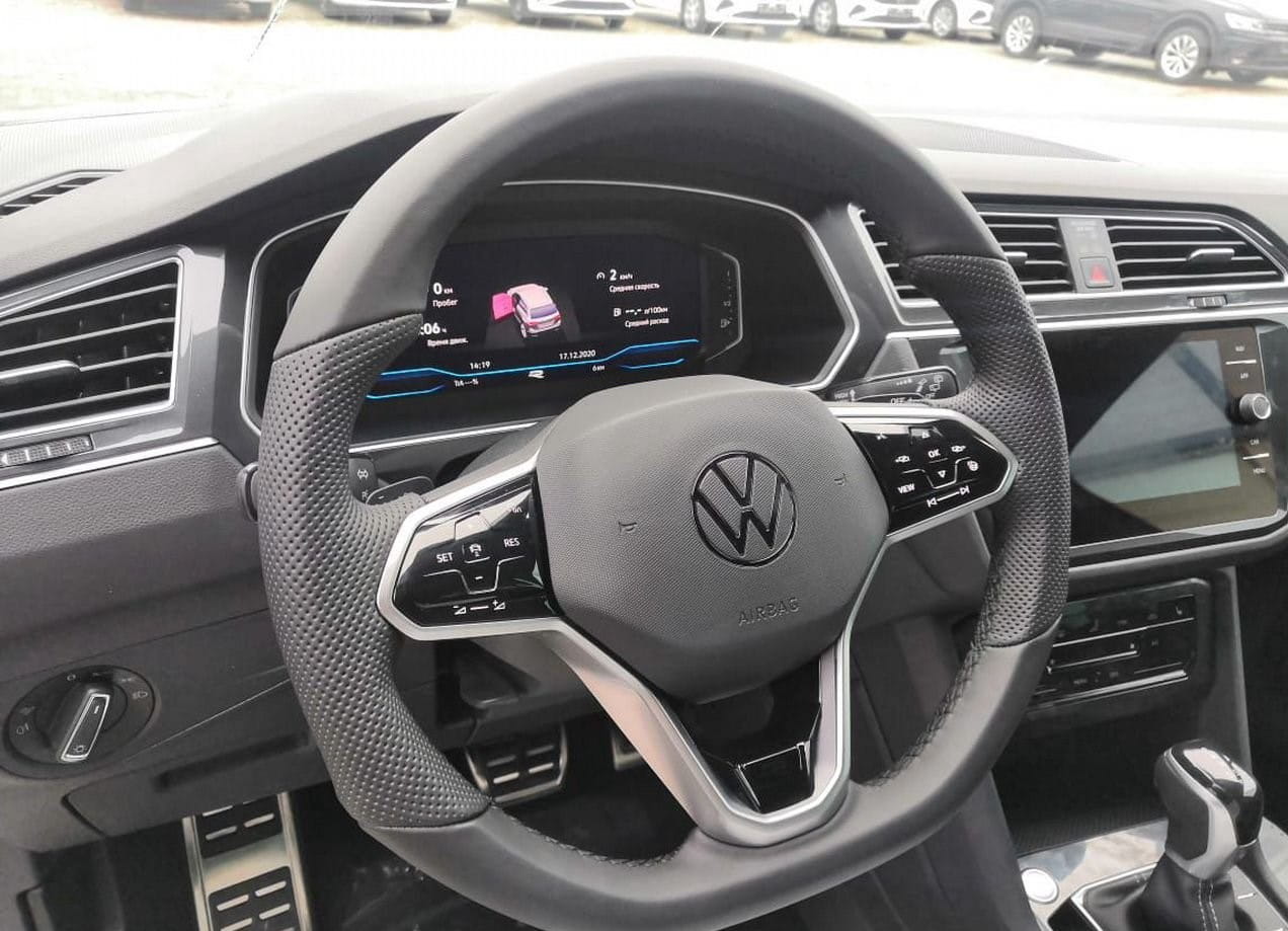 Volkswagen Tiguan (2020) R-Line  - 30.12.2020