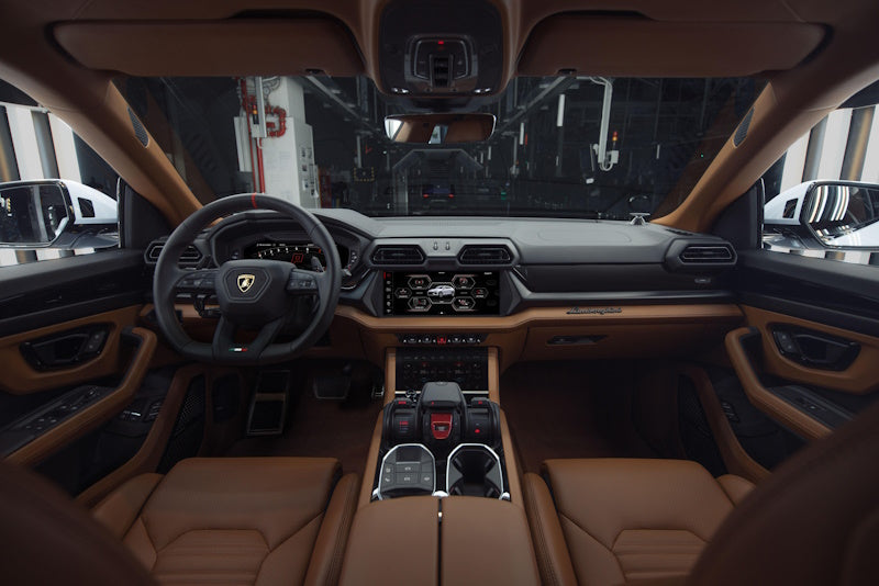 Lamborghini Urus (2025) SE - 08.10.2025
