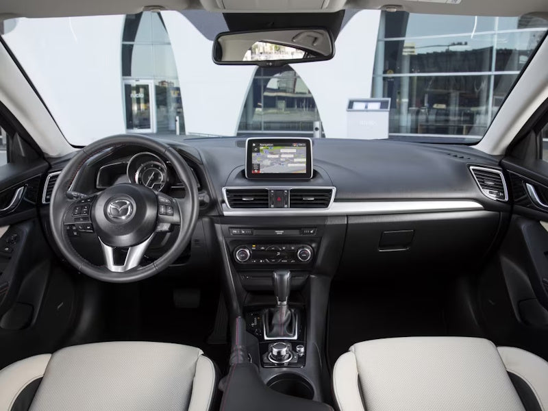 Mazda 3 (2013) - 17.10.2025