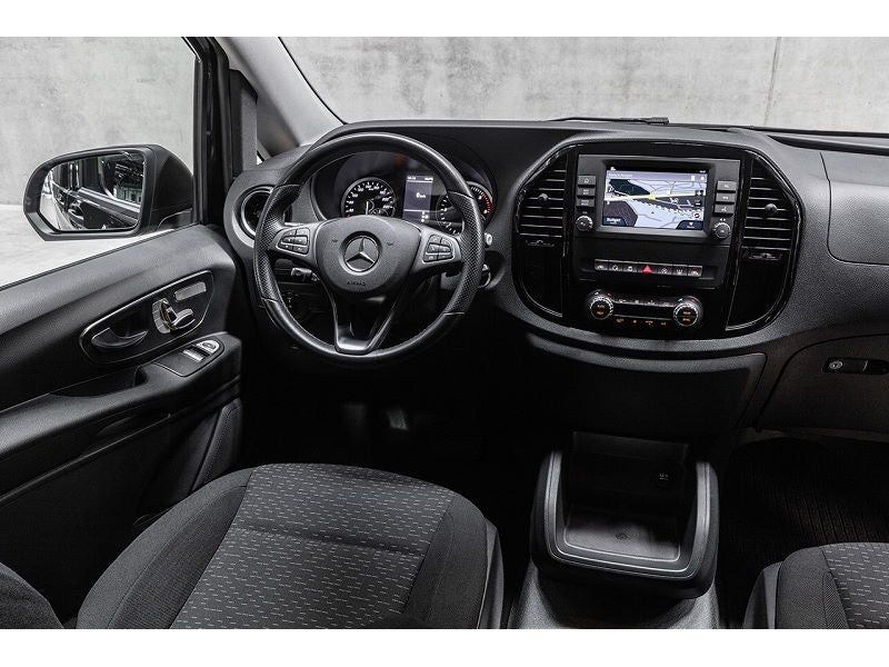 Mercedes-Benz V (2014) - 24.08.2021