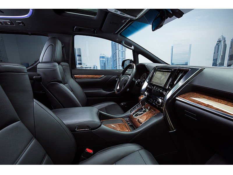 Toyota Alphard (2018) - 02.02.2020