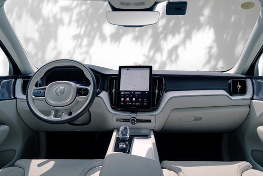 Volvo XC60 (2025) - 25.10.2025